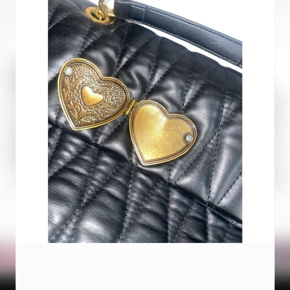 Betsey Johnson Locket to Me Shoulder Bag - Picture 7 of 8